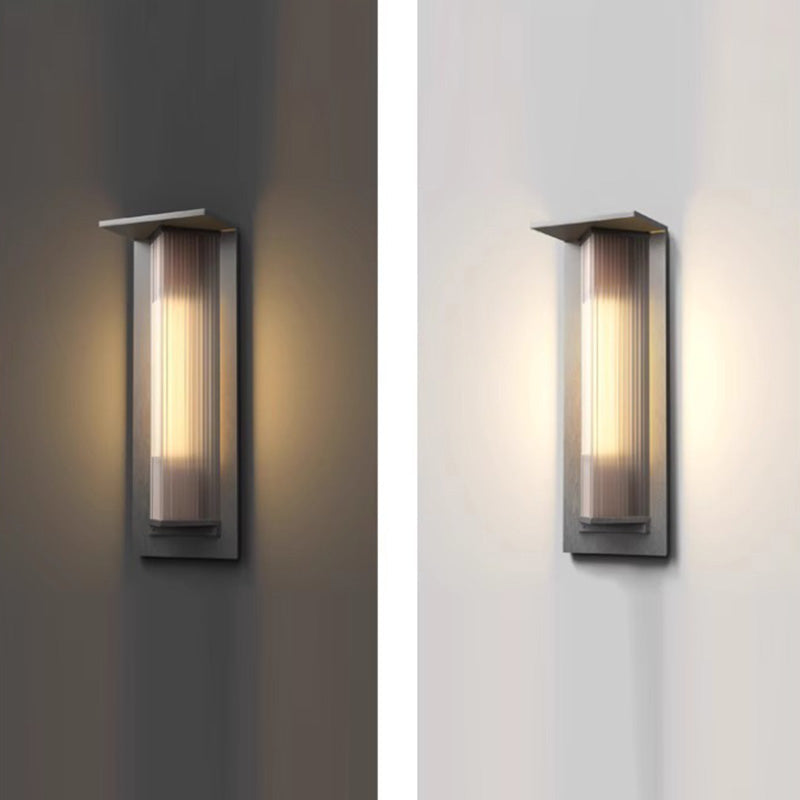 Lámpara de Aplique de Pared Exterior LED de Prisma Triangular de PC de Vidrio de Acero Inoxidable Solar Impermeable de Simplicidad Moderna para Jardín 