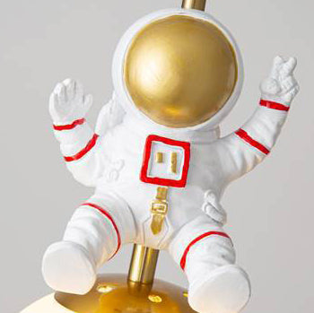 Suspension contemporaine pour enfants nordiques Orb Astronaut en résine de fer 1 lumière pour chambre 