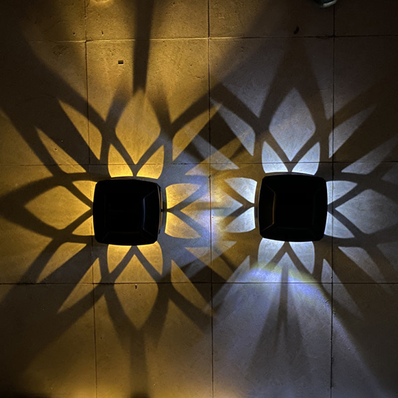 Contemporary Scandinavian Solar Waterproof Square PP LED Outdoor Light For Garden