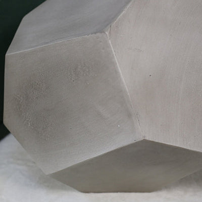 Table d'appoint hexagonale contemporaine en oxyde de magnésium pour salon 