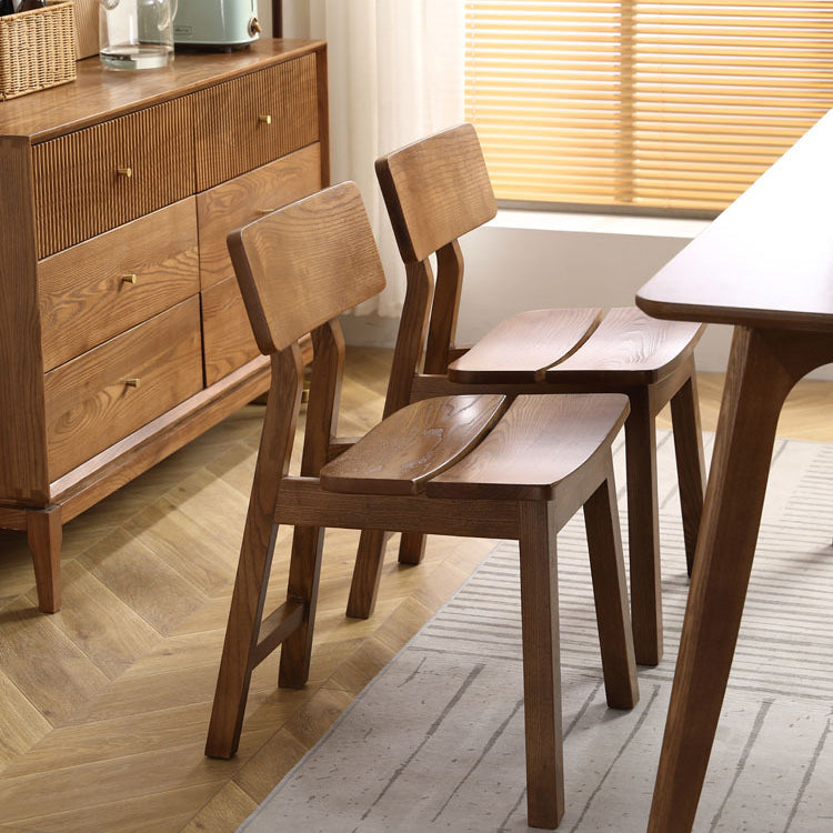 Chaise de salle à manger contemporaine en bois de frêne nordique avec dossier carré rectangulaire pour salle à manger 