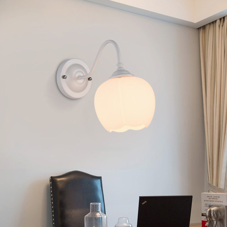 Lámpara Aplique de Pared de 1 Luz de Vidrio de Hierro Floral Moderno Minimalista para Dormitorio 