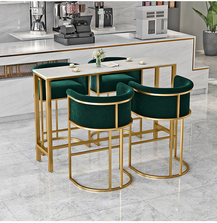 Tabouret de bar contemporain nordique carré à demi-rond en velours et fer avec dossier et accoudoirs pour salle à manger 