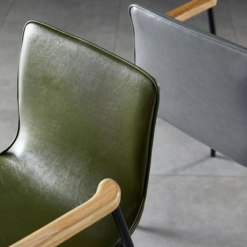 Chaise de salle à manger contemporaine en cuir rembourré avec accoudoir et dossier en bois pour salle à manger 