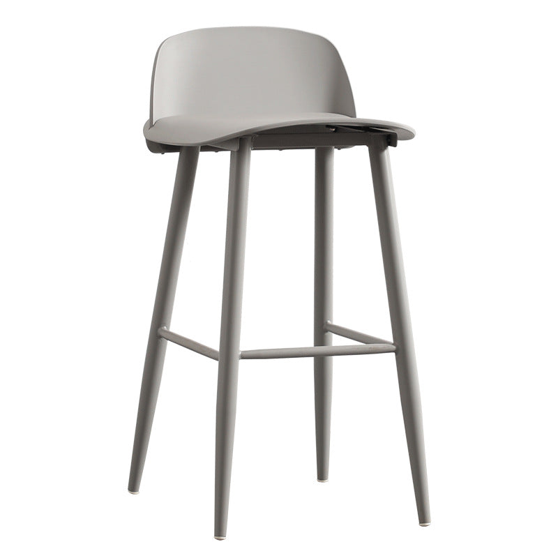 Moderner minimalistischer rechteckiger Barhocker aus Kohlenstoffstahl mit Kunststofflehne für das Esszimmer 