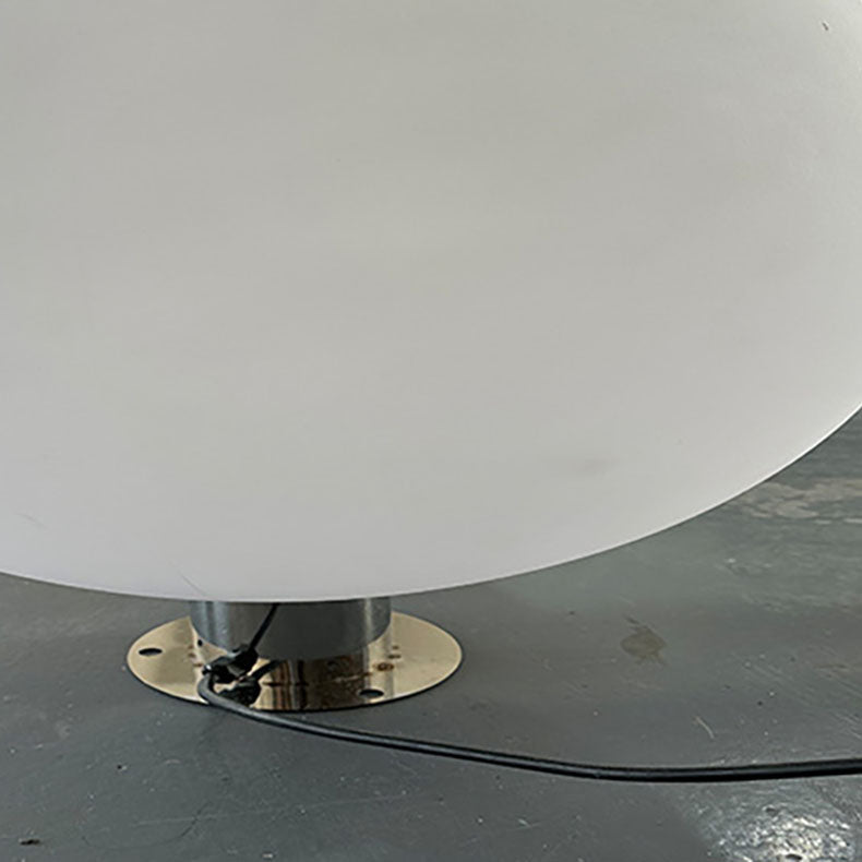 ضوء LED خارجي مقاوم للماء على شكل كرة PE للإضاءة الحديثة والإبداعية للحديقة 