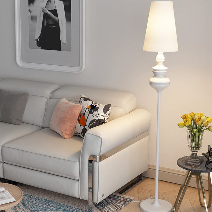 Lampe de sol moderne à base de fer en forme de cône en tissu de transition avec 1 lumière pour le salon 