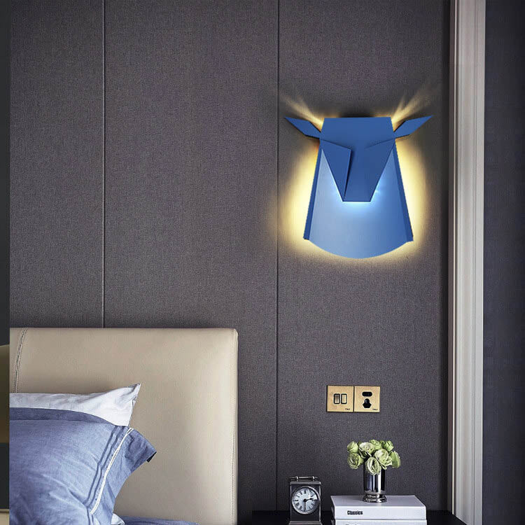 Lampe murale LED créative contemporaine en forme de tête de taureau en fer pour chambre à coucher 