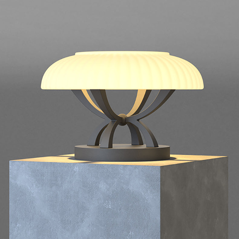 مصباح LED لتصميم الفطر من الفولاذ المقاوم للصدأ المقاوم للماء الصناعي المعاصر لإنارة المناظر الطبيعية للحدائق الخارجية 
