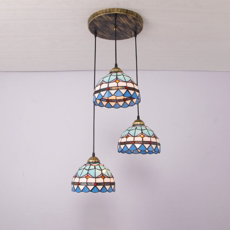 Lámpara colgante de isla de 3 luces con pantalla abovedada de vidrio Tiffany y hierro para sala de estar 