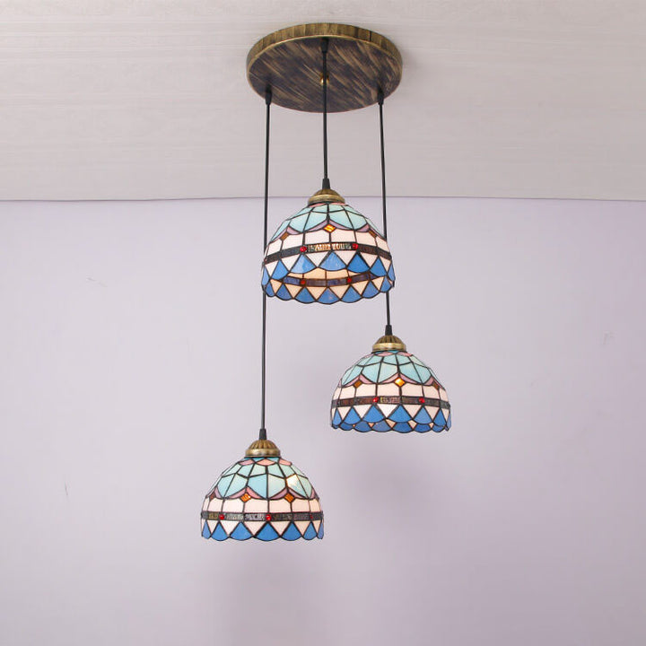 Lámpara colgante de isla de 3 luces con pantalla abovedada de vidrio Tiffany y hierro para sala de estar 