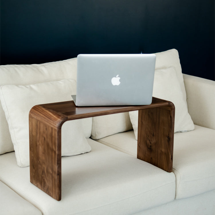 Mesa Auxiliar Cuadrada Rectangular Nórdica Contemporánea en Forma de C de Madera de Nogal para Sala de Estar 