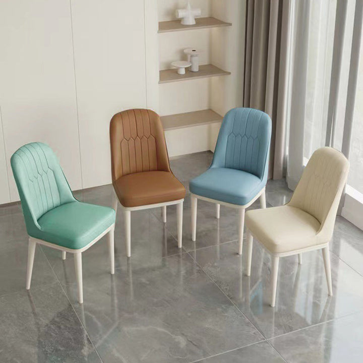 Moderner minimalistischer quadratischer rechteckiger PU-Leder-Kohlenstoffstahl-Esszimmerstuhl mit Rückenlehne für das Esszimmer 