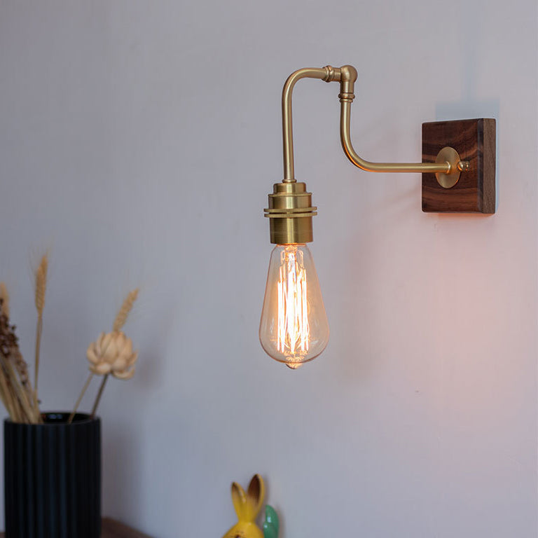 Zeitgenössische Retro Kupfer Massivholz 1-Licht Wandleuchte Lampe für Schlafzimmer 