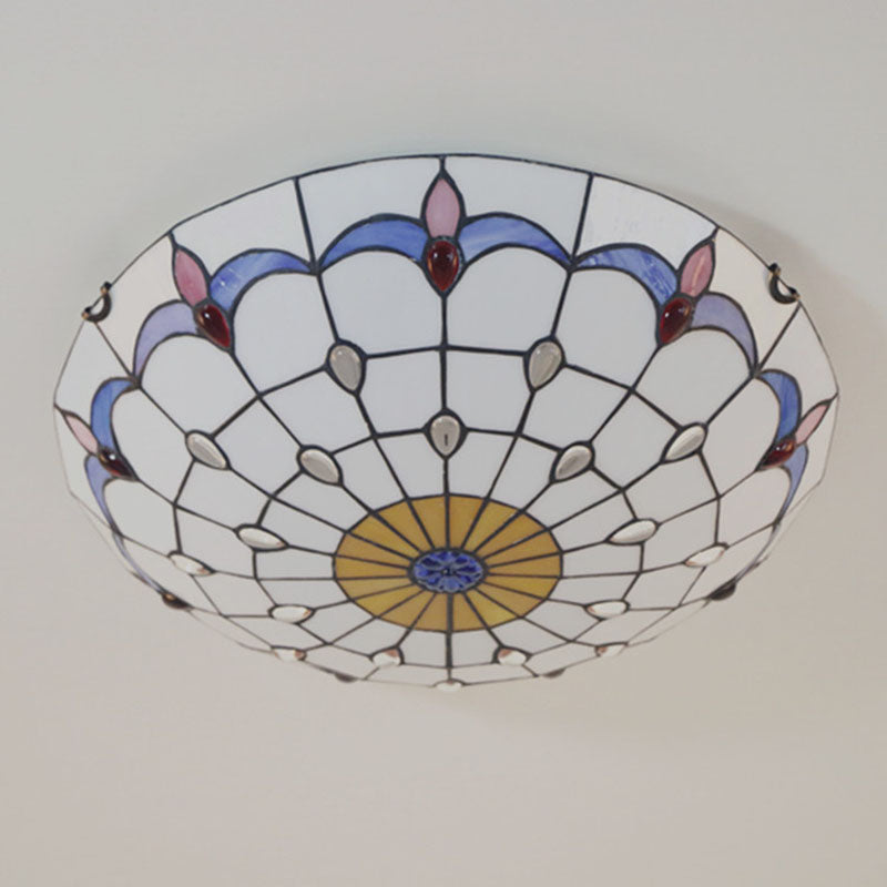 Traditional Tiffany Mediterranean Round Stained Glass 3-Light Flush Mount Ceiling Light For Living Room