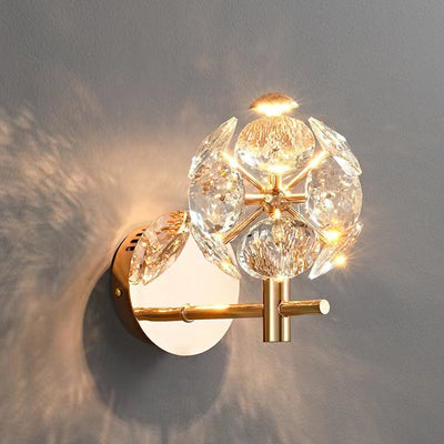 Applique murale à LED avec boule de cristal en matériel de luxe contemporain pour salon 
