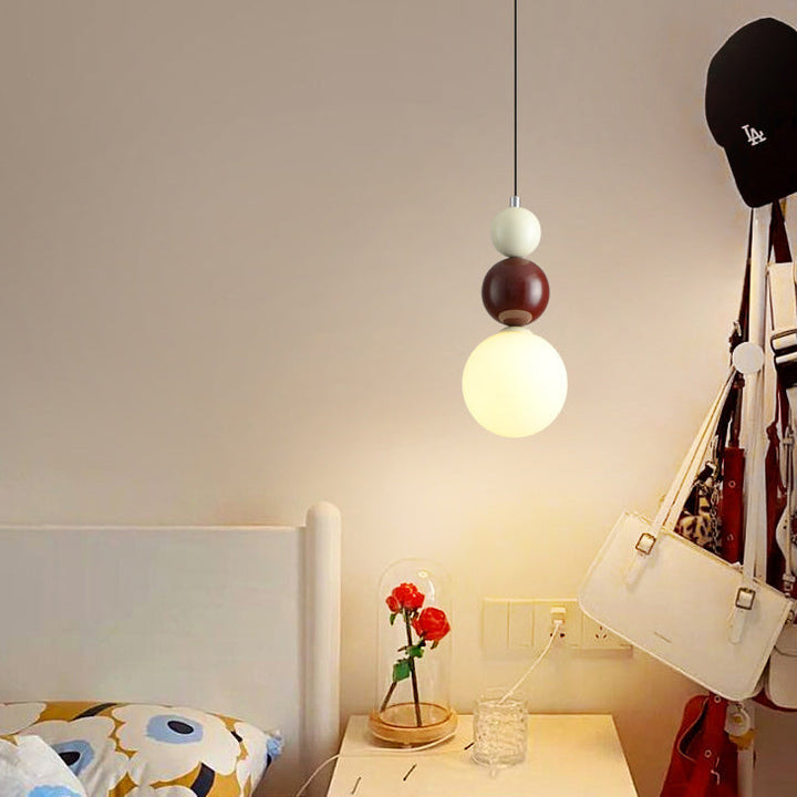 Zeitgenössische kreative Kugel Hardware Glas 1-Licht Pendelleuchte für Schlafzimmer 
