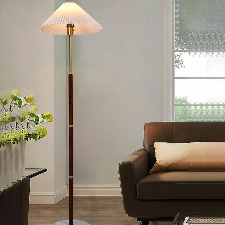 Lampe de sol traditionnelle japonaise avec abat-jour conique plissé en plastique et base en marbre à 1 lumière pour bureau à domicile 