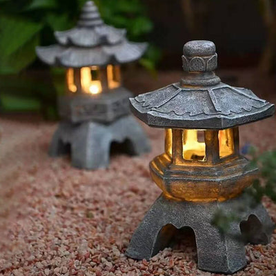 Retro Decorative Solar Tower Resin LED Outdoor Landscape Lighting