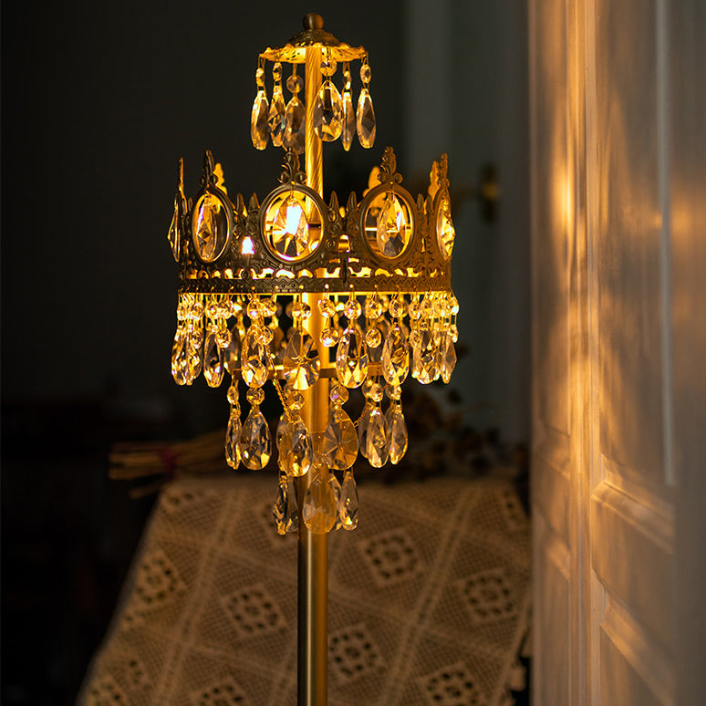 Traditionelle Luxus Kupfer Messing Kristall Krone Anhänger 3-Licht Stehlampe für Schlafzimmer 