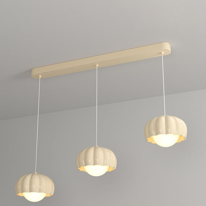 Moderne minimalistische Creme-Pod-Aluminiumharz-PE 1/3-Licht-Insel-Licht-Kronleuchter für Esszimmer 