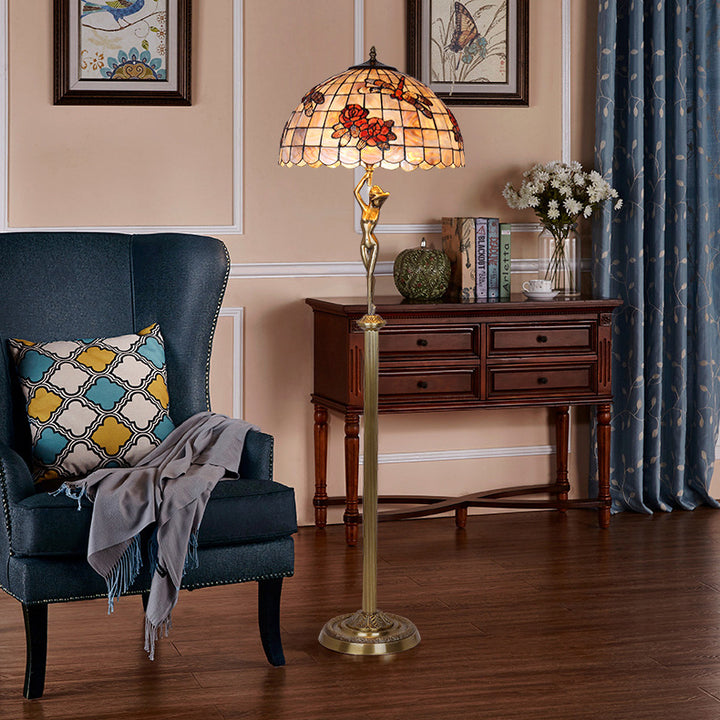 Traditionelle Tiffany Messing Shell Dome Rose Libelle 3-Licht Stehlampe für Wohnzimmer 