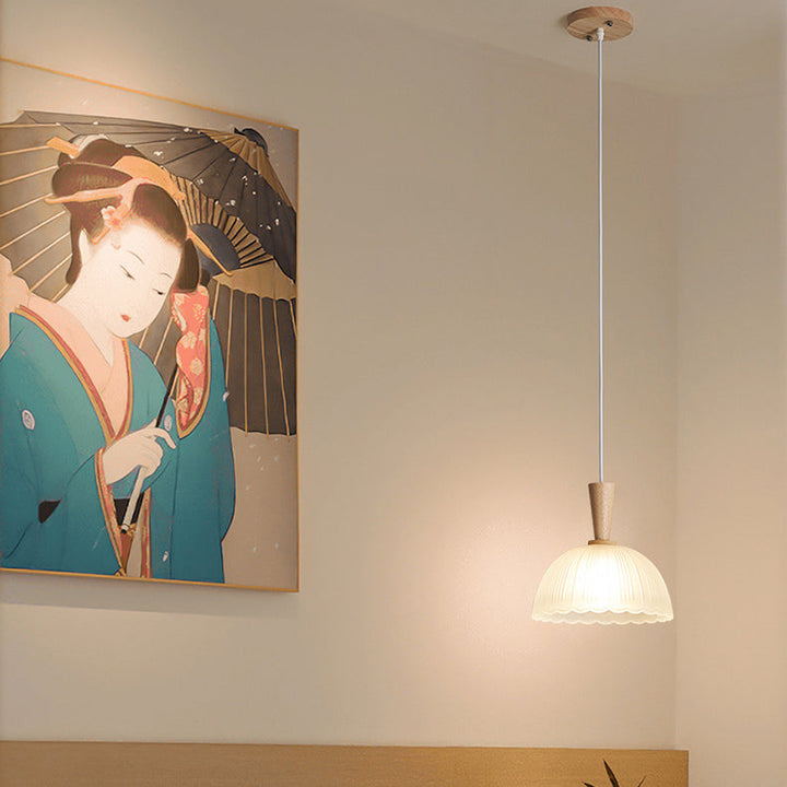 Suspension Luminaire Moderne Minimaliste Rond en Verre à Rayures en Dentelle avec Bois 1-Lumière pour Salon 