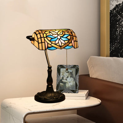 Traditional Tiffany Half Cylinder Zinc Alloy Stained Glass 1-Light Table Lamp For Bedroom