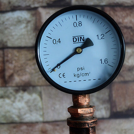 Lampe de sol industrielle Steampunk en cuivre avec tuyau d&