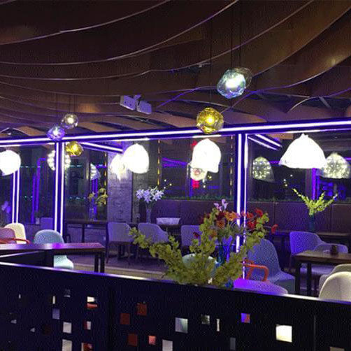 Moderne Einfachheit Unregelmäßige Form Glas 1-Licht Pendelleuchte Für Wohnzimmer 