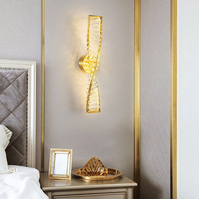 مصباح حائط LED بتصميم بلوري نحاسي ملتوي على الطراز الإسكندنافي المعاصر لغرفة المعيشة 