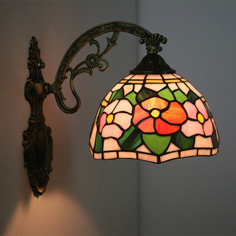 Lámpara de Aplique de Pared de 1 Luz con Vidrio de Tiffany Tradicional de Flor de Aleación de Zinc y Hierro para Sala de Estar 