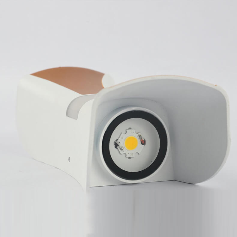 مصباح حائطي خارجي عصري بحواف مستديرة LED مقاوم للماء 