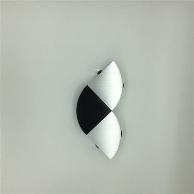 Applique murale LED en aluminium papillon à la simplicité moderne pour le salon 