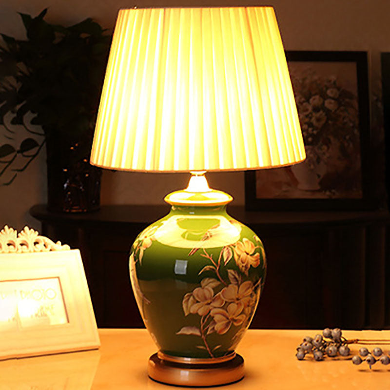 Traditional Chinese Bird Vase Base Ceramic Fabric 1-Light Table Lamp For Living Room