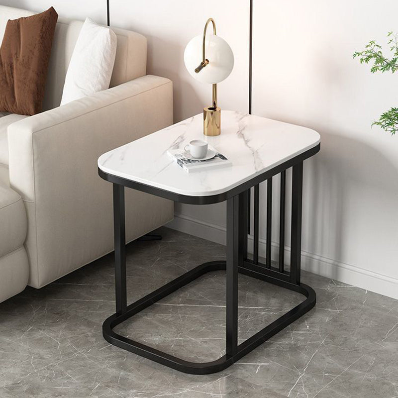 Moderner minimalistischer rechteckiger quadratischer Steintisch aus Eisen für das Wohnzimmer 
