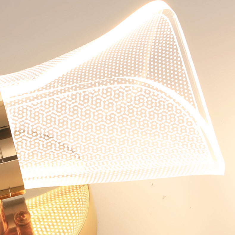 Zeitgenössische Luxus Horn Form Acryl Eisen LED Wandleuchte Lampe Für Wohnzimmer 