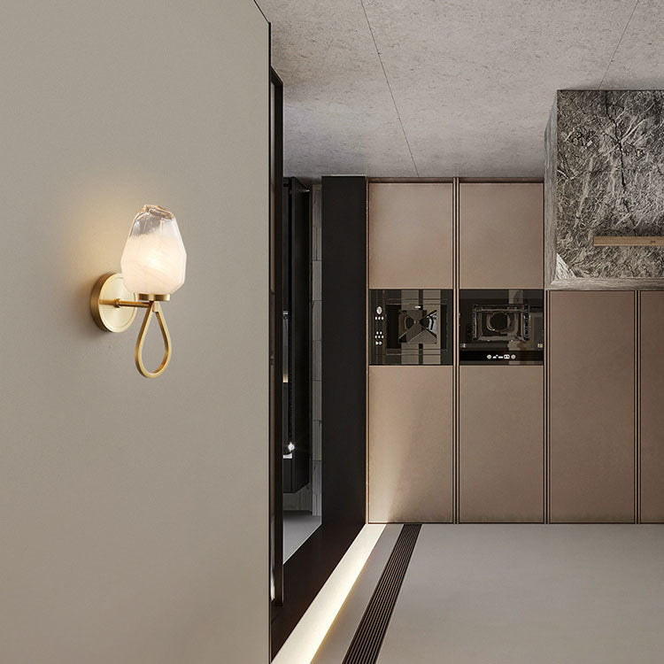 Moderne Luxus Messing Geometrische Glasschirm 1-Licht Wandleuchte für das Schlafzimmer 