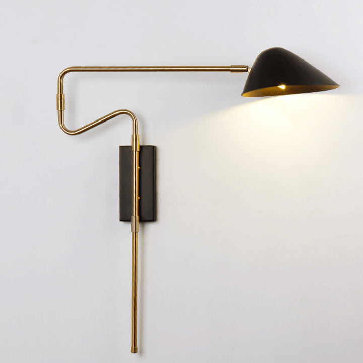 Applique murale à 1 lumière avec abat-jour conique en fer nordique contemporain et bras oscillant à longue tige pour salon 