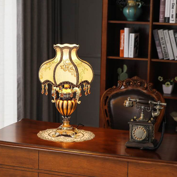 Traditional European Vintage Fabric Beaded Curtain Resin Base Palace 1-Light Table Lamp For Study