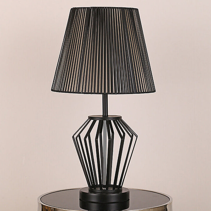 Chinese Classical Handmade Silk Thread Iron Hollow Base 1-Light Table Lamp