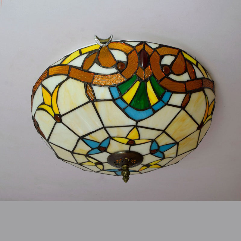 Plafonnier à trois lumières en verre teinté à rayures florales demi-orbe traditionnel Tiffany pour salon 