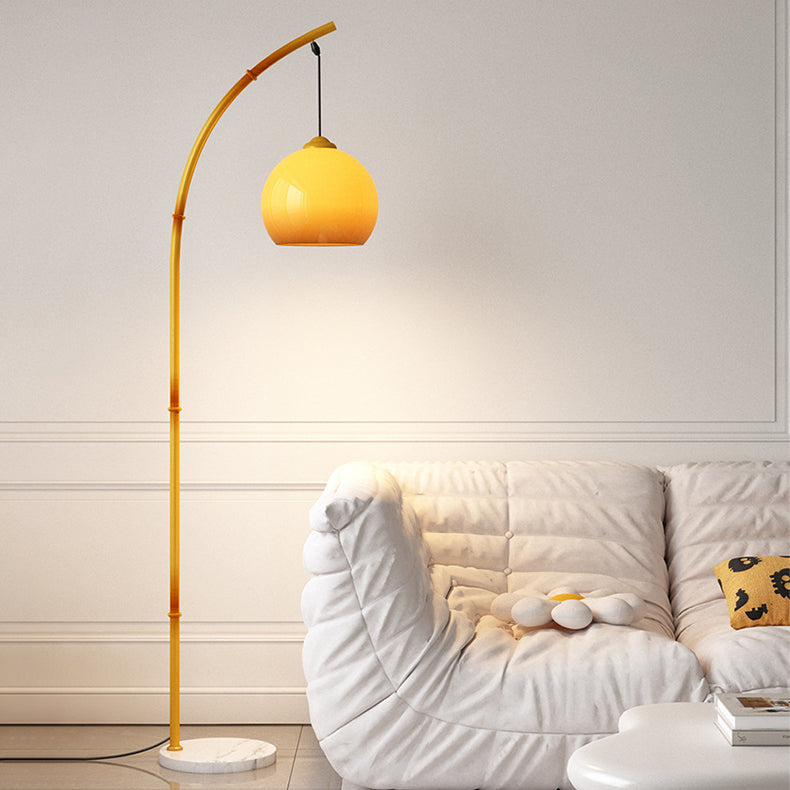Traditionelle Vintage-Stehlampe mit Mondlicht und Glaskugelschirm und Marmorsockel, 1 Licht, fürs Arbeitszimmer 