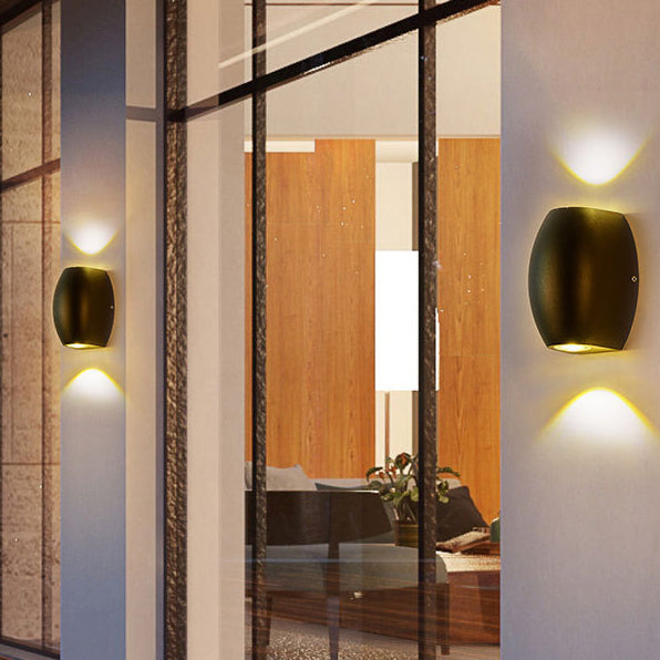 Zeitgenössische Einfachheit rechteckige Aluminiumglas LED Wandleuchte Lampe für Garten 