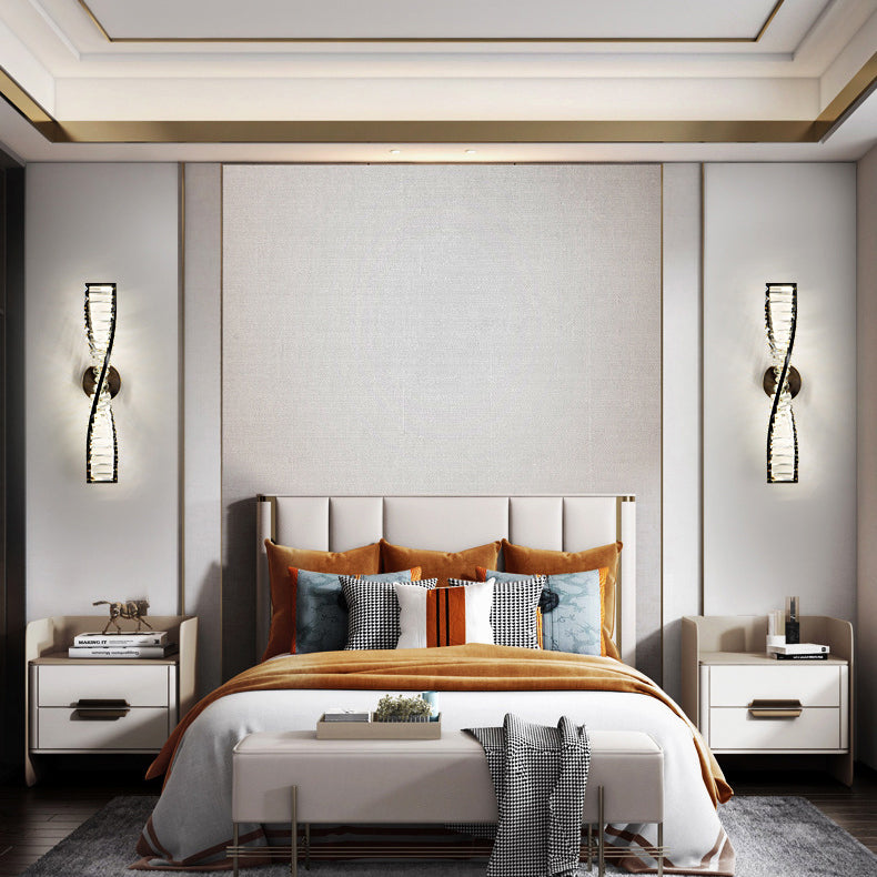 مصباح حائط LED بتصميم بلوري نحاسي ملتوي على الطراز الإسكندنافي المعاصر لغرفة المعيشة 
