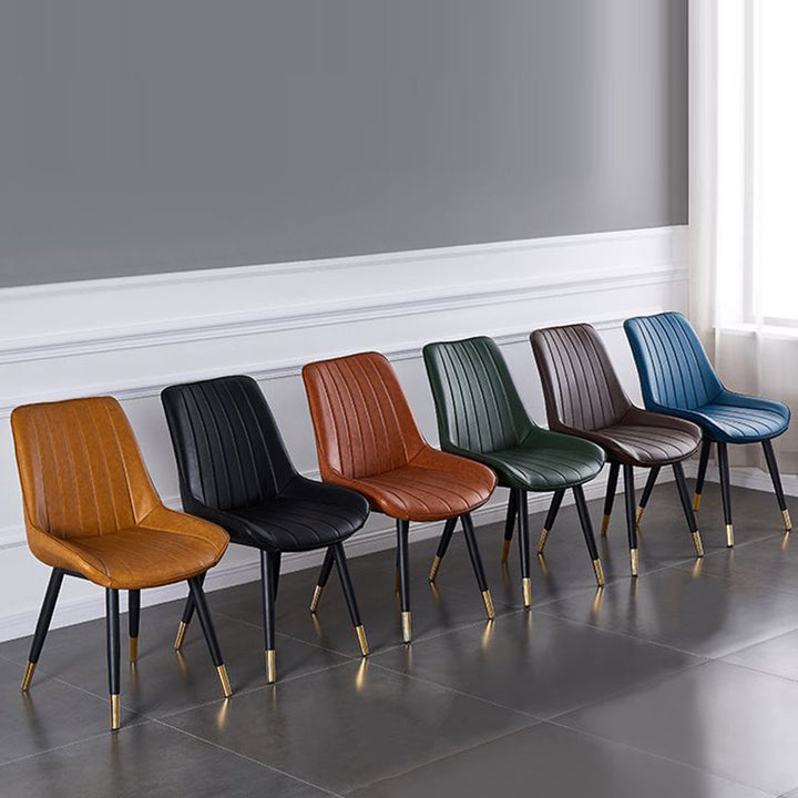 Chaise de salle à manger moderne de luxe carrée incurvée en similicuir avec dossier sans accoudoirs pour salle à manger 