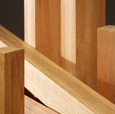 Table d'appoint ovale en verre trempé géométrique rétro contemporain avec base en bois pour salon 