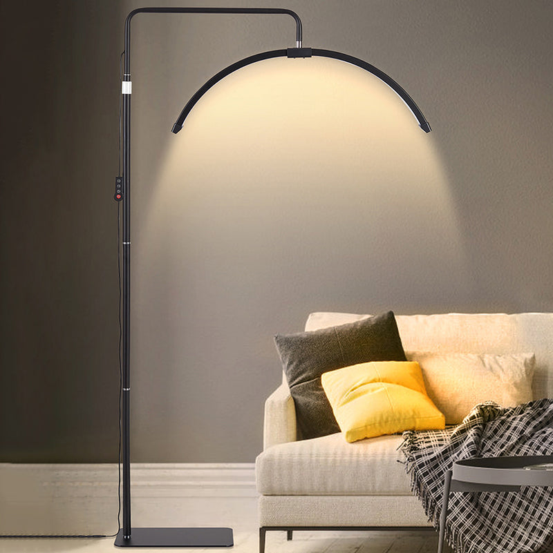 Lámpara de pie LED de aluminio, hierro y ABS en forma de media luna de la línea de simplicidad moderna para sala de estar 