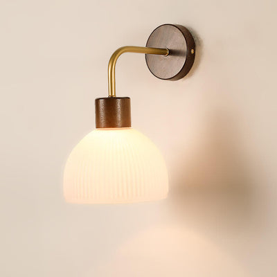 Lampe murale à 1 lumière avec abat-jour en verre en demi-cercle en bois massif japonais traditionnel pour chambre à coucher 