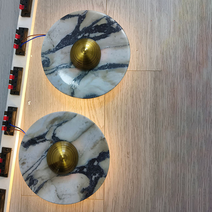 Zeitgenössische skandinavische runde Metallmarmor-LED-Wandleuchte für Wohnzimmer 